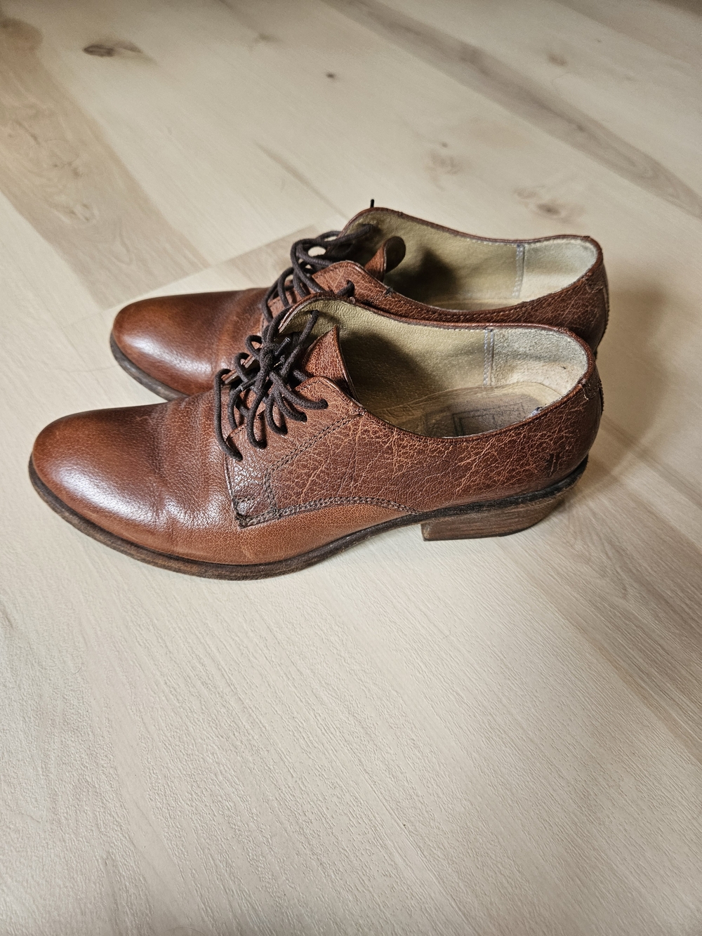 FRYE Women's Brown Leather Derby Oxford Shoes